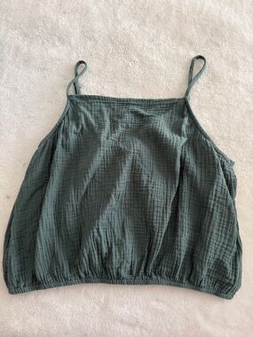 Listicle Dark Green Textured Spaghetti-Strap Cami